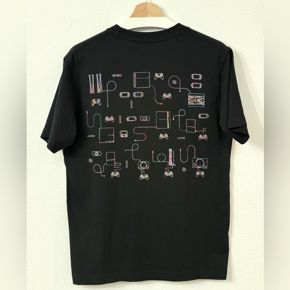 Limited Playstation T-Shirt - Picture 2 of 4